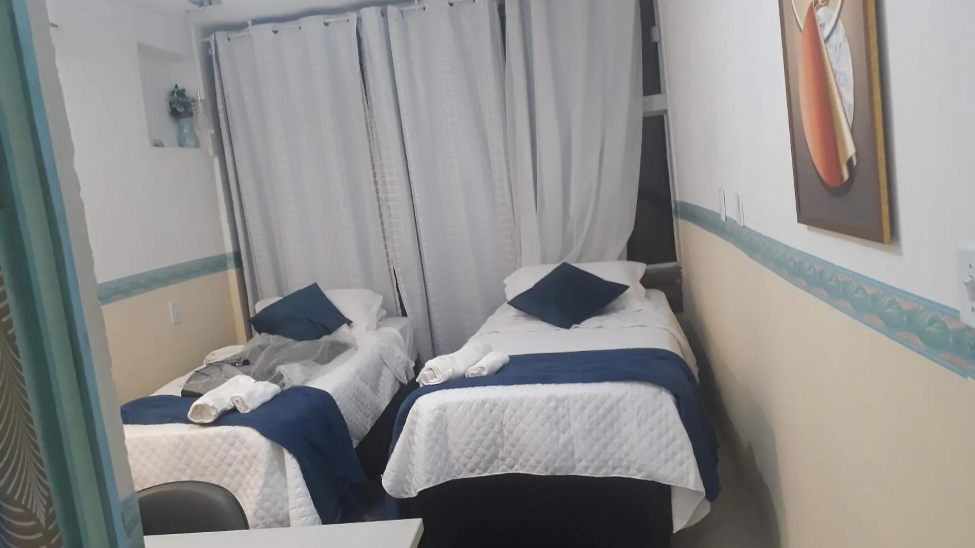 Quarto Duplo, Ate 2 Pessoas location